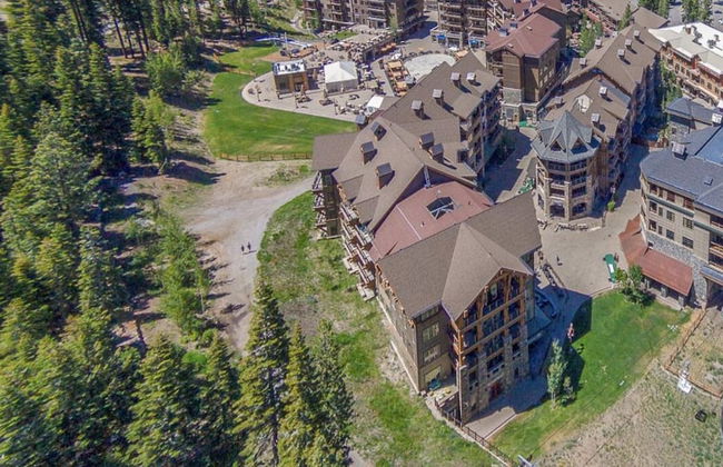 VIP Ski-In Ski-Out Northstar Ski Trails by Sierra Getaways - Foto 35