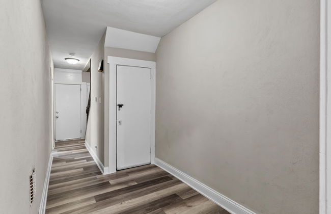 Designer Home in Shaw Right Side - JZ Vacation Rentals - Foto 29