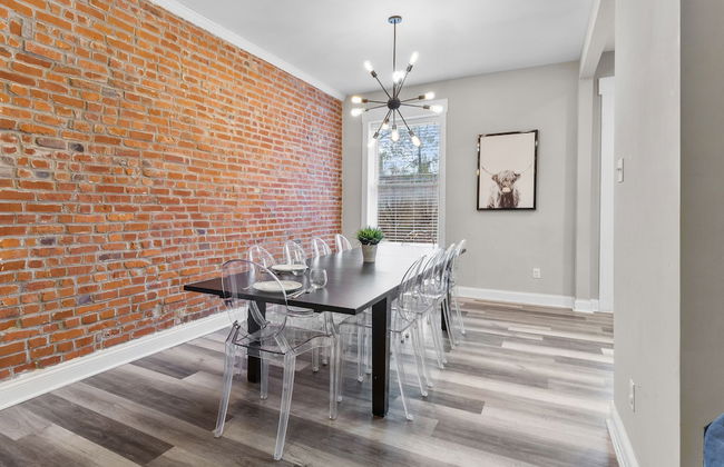 Designer Home in Shaw Right Side - JZ Vacation Rentals - Foto 13