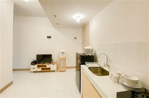 Photo 10 - Homey And Comfortable 2Br At Tokyo Riverside Pik 2 Apartment