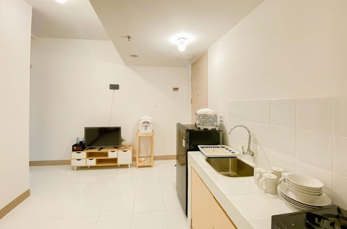 Photo 10 - Homey And Comfortable 2Br At Tokyo Riverside Pik 2 Apartment