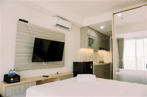 Photo 11 - Brand New And Good Choice Studio At Daan Mogot City Apartment