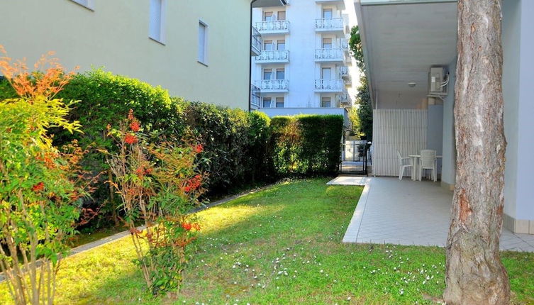 Foto 1 - Welcoming Flat With Private Garden - Beahost