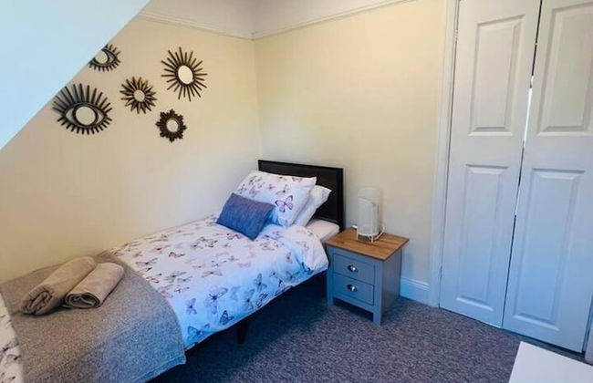 Family 4-bed Apartment in Dawlish With Sea View - Foto 8