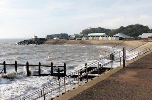 Foto 26 - Family 4-bed Apartment in Dawlish With Sea View