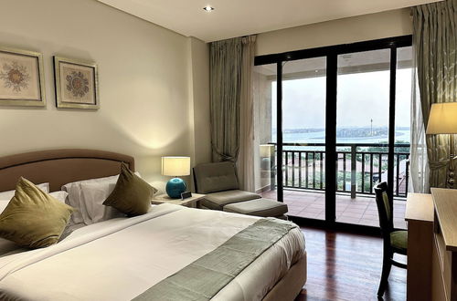 Photo 3 - Lux BnB I Palm Jumeirah Resort I Palm Views