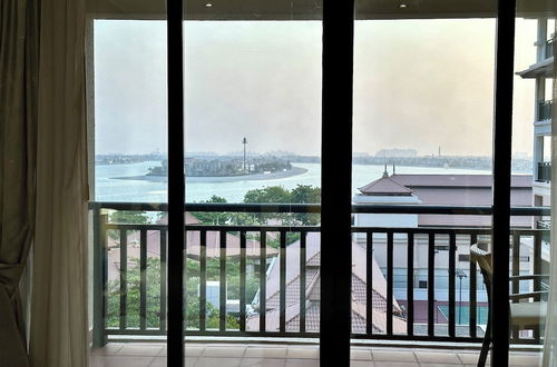 Photo 25 - Lux BnB I Palm Jumeirah Resort I Palm Views