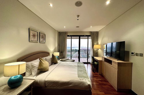 Photo 5 - Lux BnB I Palm Jumeirah Resort I Palm Views