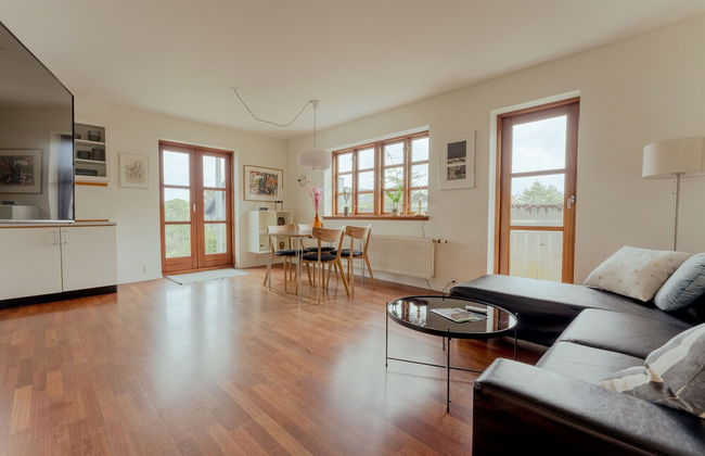 Marina View |3 Bedroom Apartment |Central Tórshavn - Photo 10