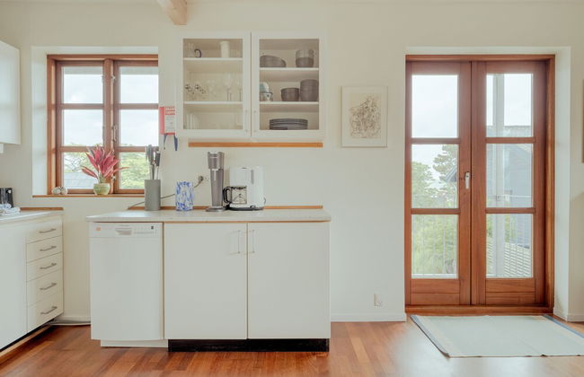 Marina View |3 Bedroom Apartment |Central Tórshavn - Photo 9