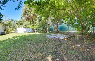 Photo 2 - Chic Deerfield Beach Cottage - Walk to Beach