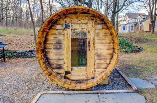 Photo 32 - Pearl Creek House w/ Barrel Sauna & Fire Pit