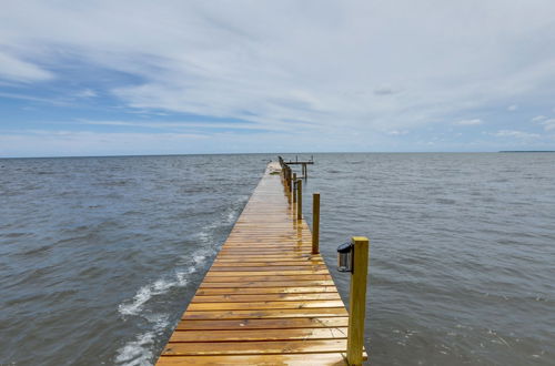 Foto 31 - Carrabelle Retreat w/ Boat Dock + Views of Gulf