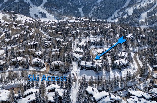 Foto 40 - KBM Resorts Ski out and Easy Walk Back, Common Hot Tub, Parking, in Silver Lake Deer Valley