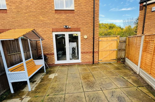 Photo 16 - Beautiful 2-bed Villa in Coventry