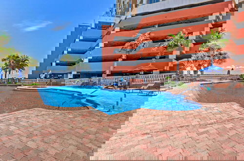 Foto 18 - Pensacola Beach Resort Condo With Beach Access