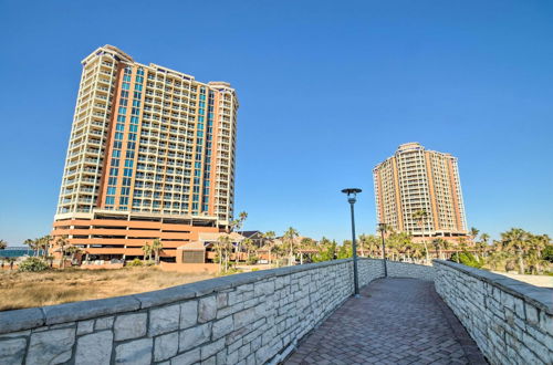 Photo 21 - Pensacola Beach Resort Condo With Beach Access