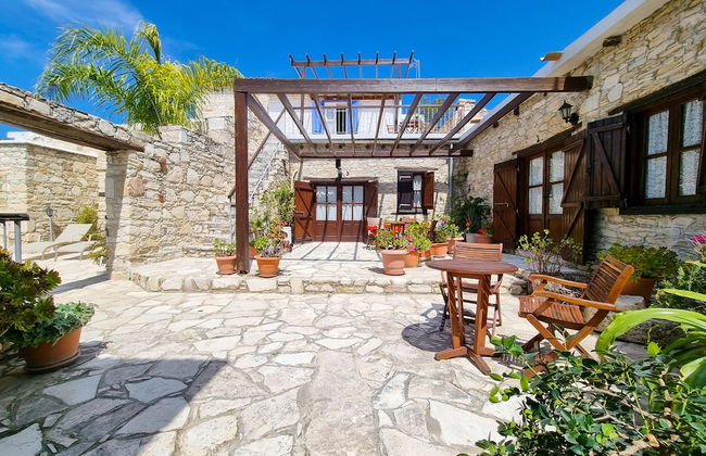 Aphrodite's Pool Retreat - Photo 32