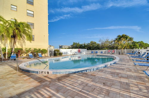 Photo 35 - Sunny Indian Shores Condo w/ Balcony & Views