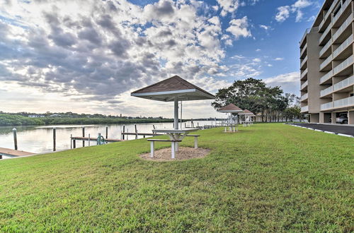 Photo 3 - Sunny Indian Shores Condo w/ Balcony & Views