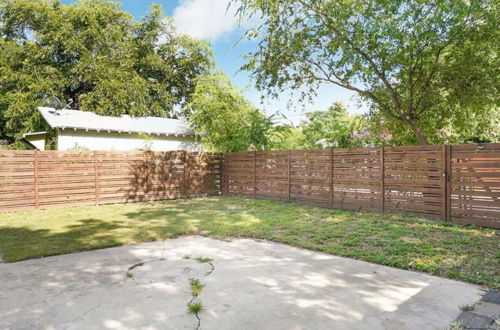 Foto 43 - Amazing Fully Fenced Home Only 1 7 mi to Downtown