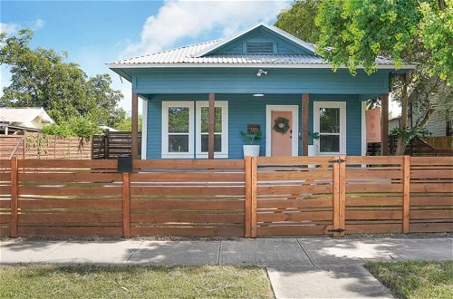 Foto 23 - Amazing Fully Fenced Home Only 1 7 mi to Downtown