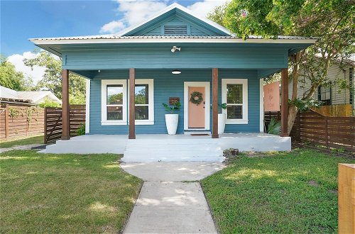 Foto 2 - Amazing Fully Fenced Home Only 1 7 mi to Downtown