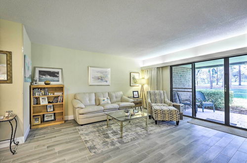 Photo 14 - Large Tampa-area Condo - 15 Mi Clearwater Beach