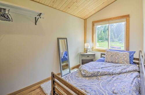 Photo 6 - Cozy Sequim Condo: Olympic Discovery Trail Access