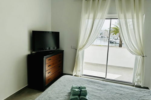 Photo 1 - Studio apt With Spectacular Views of Lagos Marina