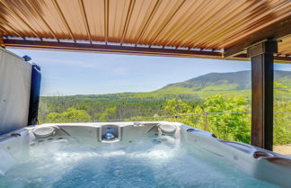 Photo 1 - North Conway Vacation Rental With Hot Tub