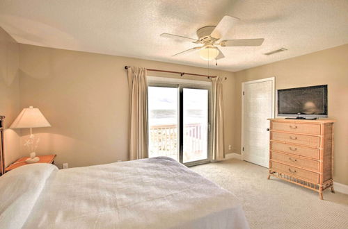 Photo 21 - Bright Fernandina Beach Townhome: Walk to Ocean