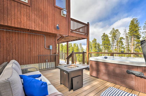 Photo 29 - Modern Private Mtn. Retreat w/ Hot Tub & Fire Pit