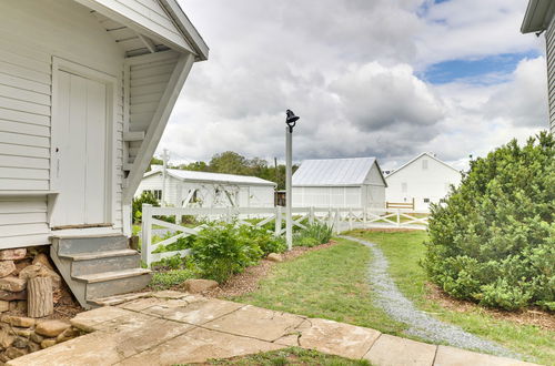 Foto 12 - Quiet Farmhouse on 77 Acres Near Shenandoah River