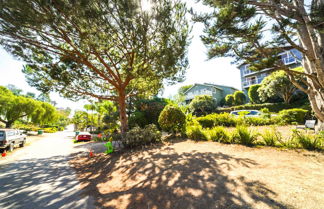 Foto 2 - Cozy Cali Condo, Walk to Summerland Beach