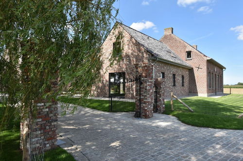 Photo 30 - Spacious Holiday Home With Pond in Poperinge