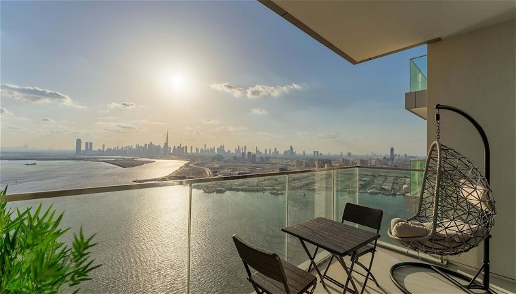Photo 1 - Maison Privee - Trendy Apt on the Creek with Superb Dubai Skyline Vw