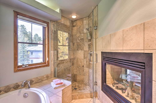 Photo 16 - Updated Breck Condo w/ Mtn Views: Walk to Ski Lift