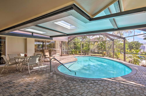 Foto 7 - Waterfront Marco Island Home w/ Heated Pool & Dock