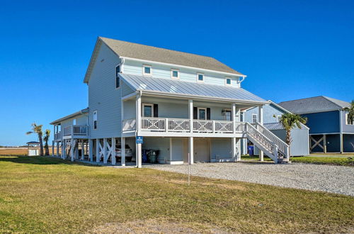 Foto 19 - Stunning Surf City Home on Canal w/ Hot Tub