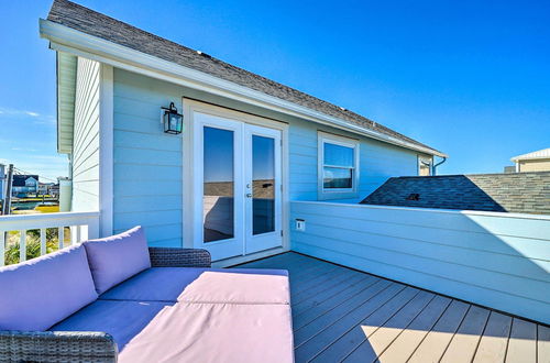 Photo 9 - Stunning Surf City Home on Canal w/ Hot Tub