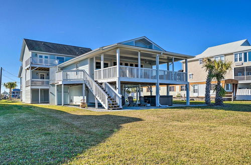 Foto 38 - Stunning Surf City Home on Canal w/ Hot Tub