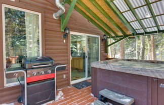 Photo 3 - Idaho Springs Cabin w/ Hot Tub on Half Acre