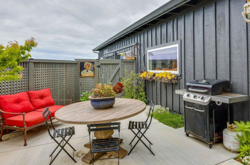 Photo 13 - Waterfront Cottage on Tomales Bay w/ Dock & Views