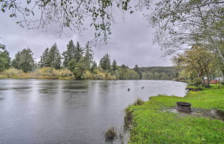 Photo 2 - Pet-friendly Hoquiam Cottage w/ River Access