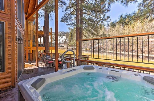 Photo 10 - Expansive Cabin With Hot Tub + Walk to Ski Lift