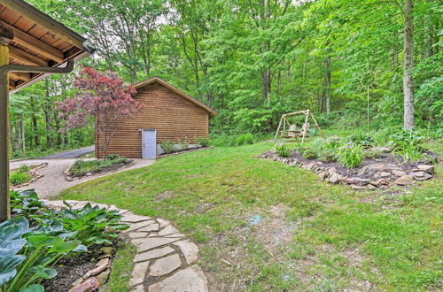 Photo 29 - Quiet Cabin w/ Hot Tub ~ 15 Mi to State Parks