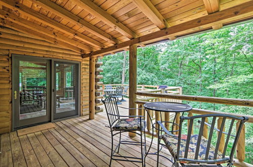 Photo 3 - Quiet Cabin w/ Hot Tub ~ 15 Mi to State Parks