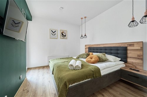Photo 12 - Stylish Apartment Wroclaw by Renters