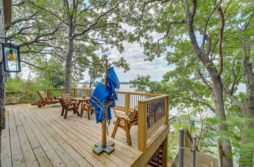 Photo 7 - Lakefront Grove Retreat: Private Boat Slip & Dock